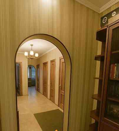 3-комн. квартира, 81.1 м2, 2/5 эт. Санкт-Петербург