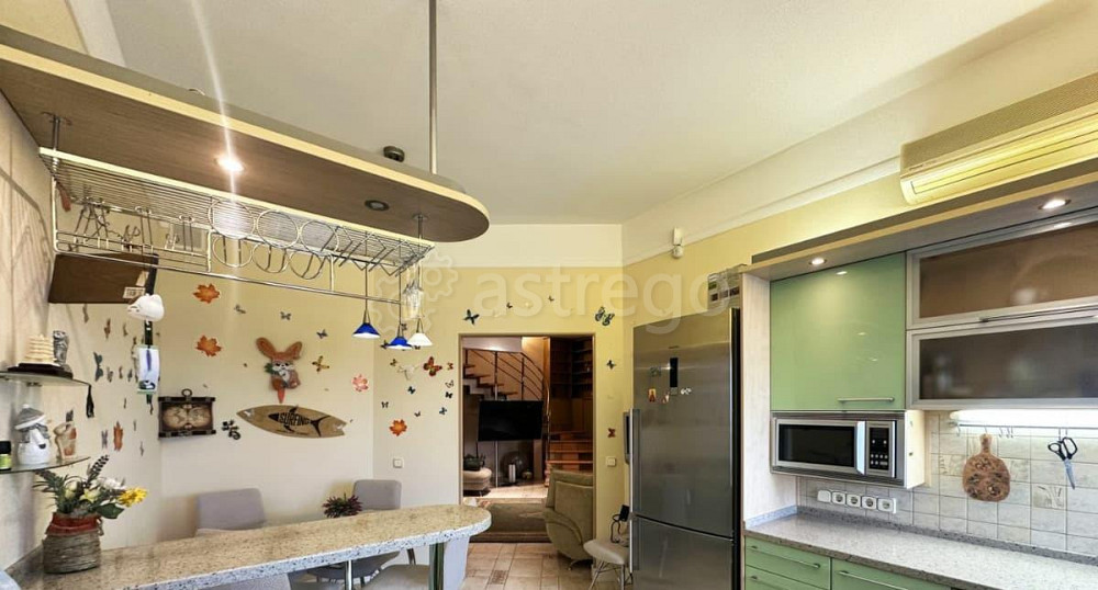 4-комн. квартира, 143 м2, 7/7 эт. Санкт-Петербург - изображение 3