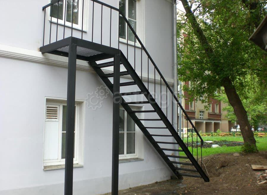 Забежная металлическая лестница Екатеринбург - изображение 1