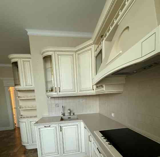 4-комн. квартира, 166 м2, 5/8 эт. Санкт-Петербург