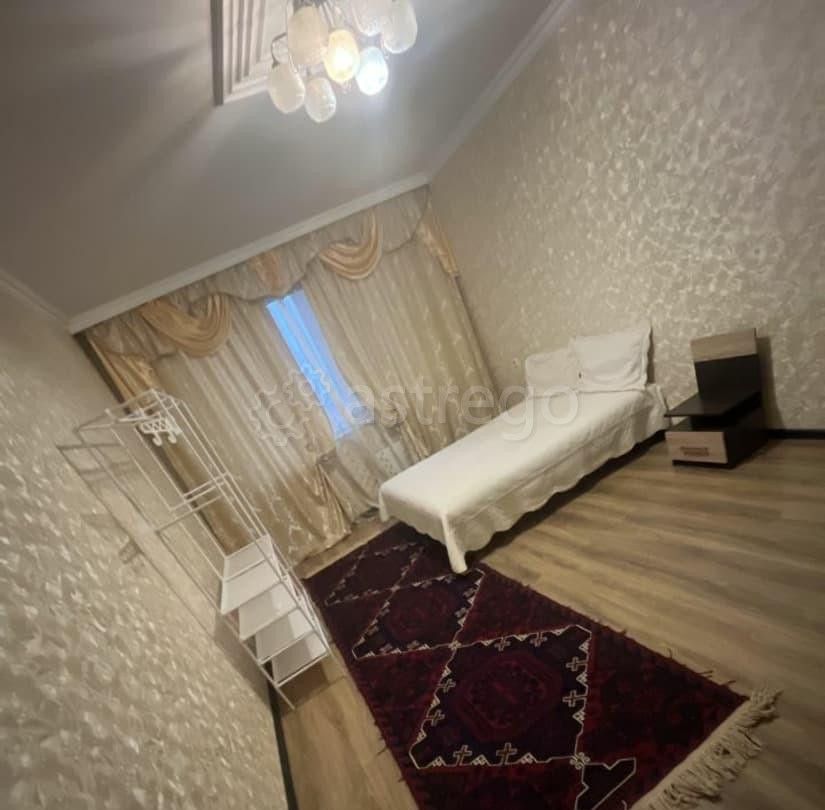 Комната, 26 м2, 4/17 эт. Москва - изображение 1