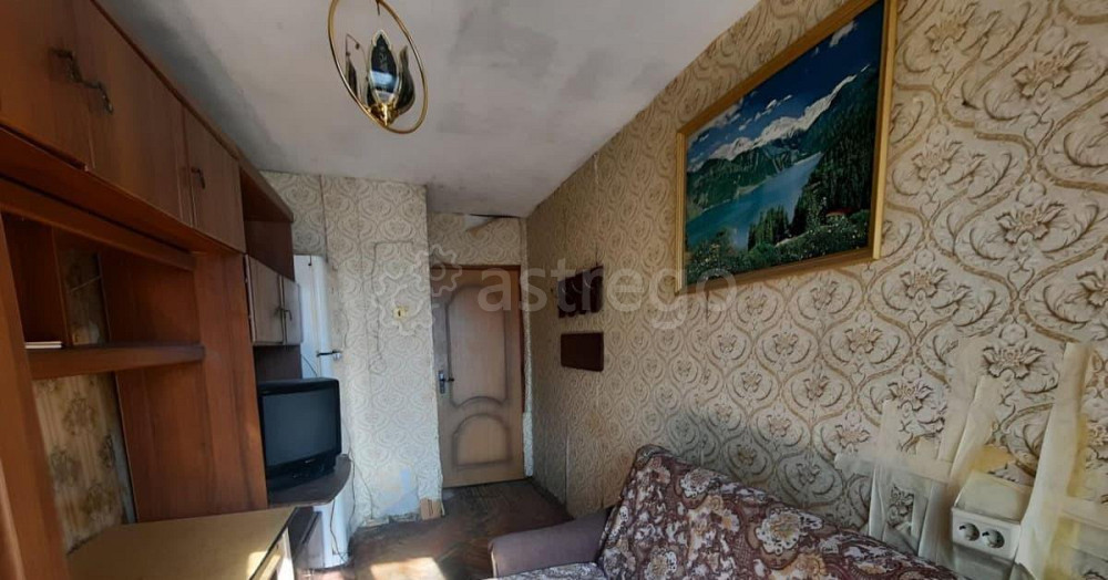 Комната, 10 м2, 2/5 эт. Санкт-Петербург - изображение 2