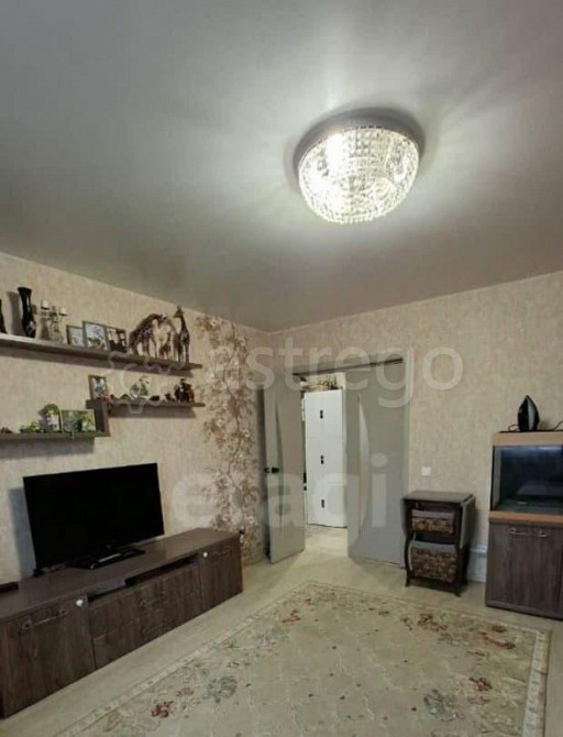 4-комн. квартира, 84 м2, 2/10 эт. Красноярск - изображение 2