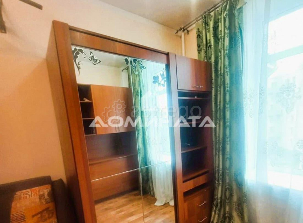 Комната, 17 м2, 5/5 эт. Санкт-Петербург - изображение 5