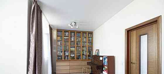 4-комн. квартира, 190 м2, 3/3 эт. Чехов