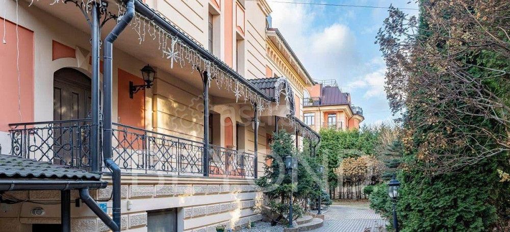 6-комн. квартира, 1256.7 м2, 4/4 эт. Санкт-Петербург - изображение 2