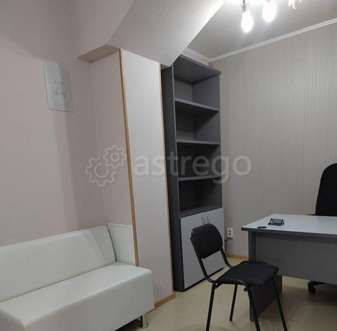 Офис, 15 м2 Новоалтайск - изображение 3