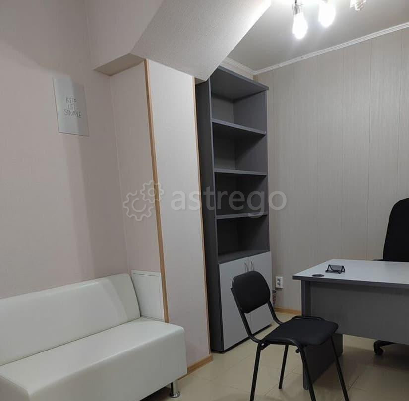 Офис, 15 м2 Новоалтайск - изображение 3