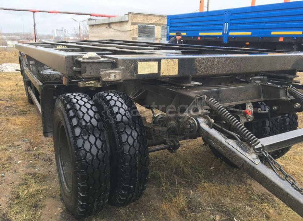 Прицеп-контейнеровоз (2 оси, г/п 13 тонн, площадка 6.2 м, 4 фитинга под 20фут контейнер) Набережные Челны - изображение 1