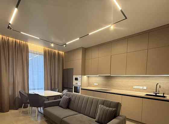 4-комн. квартира, 84 м2, 1/14 эт. Москва