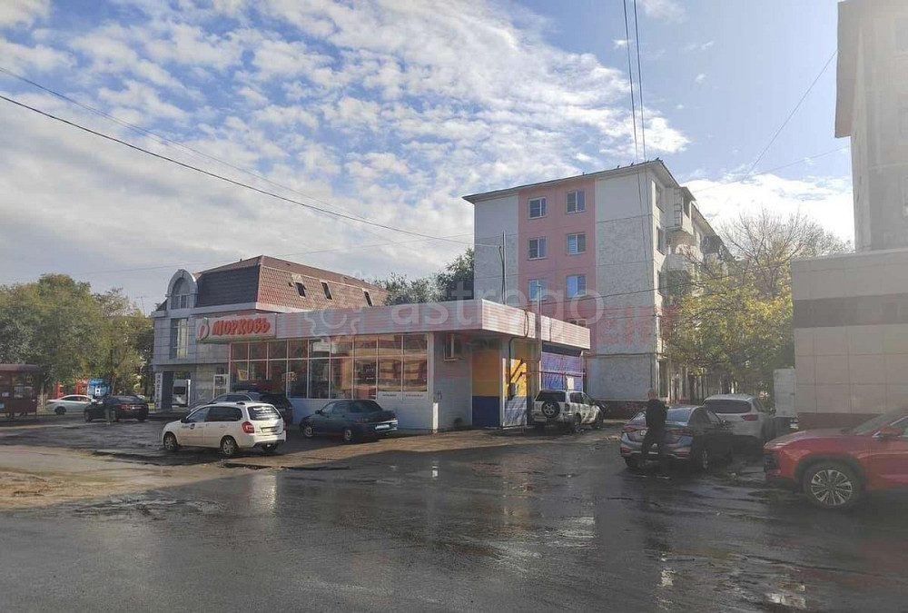 3-комн. квартира, 58.6 м2, 2/5 эт. Астрахань - изображение 1