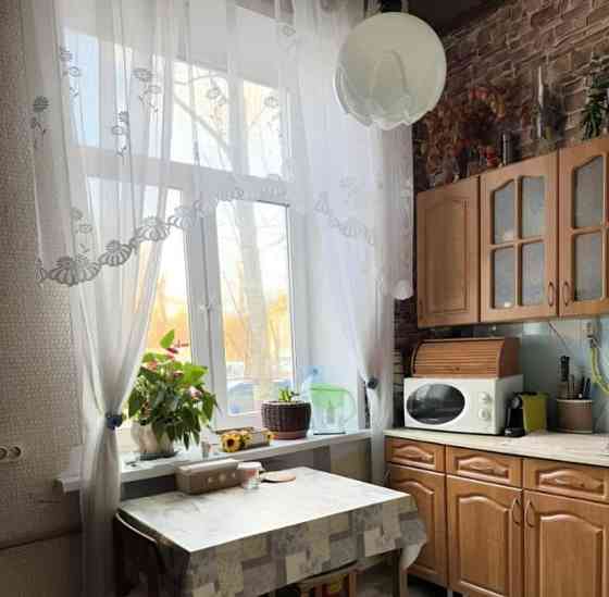 Комната, 15 м2, 1/5 эт. Москва