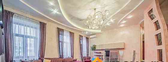 5-комн. квартира, 130 м2, 3/5 эт. Москва