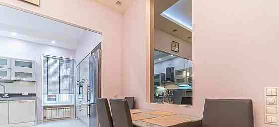 3-комн. квартира, 100 м2, 4/4 эт. Санкт-Петербург