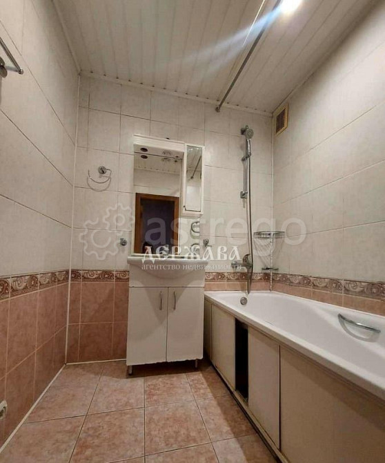 3-комн. квартира, 72 м2, 3/10 эт. Старый Оскол - изображение 3