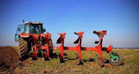Плуг оборотный AgroMasz PO с болтовой защитой 3-х корпусной Санкт-Петербург