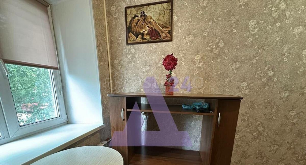 Комната, 13 м2, 1/5 эт. Барнаул - изображение 4