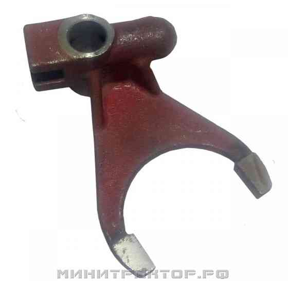 Вилка повышенной и пониженной передач трактора DongFeng 244 Новосибирск