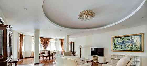 3-комн. квартира, 160 м2, 6/13 эт. Москва