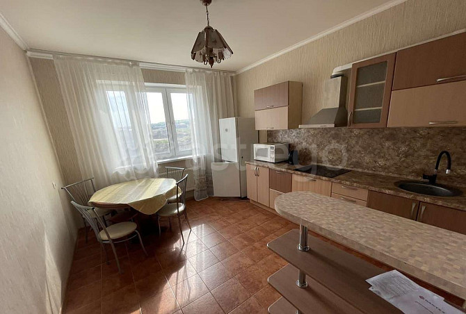 2-комн. квартира, 72 м2, 3/10 эт. Старый Оскол - изображение 1