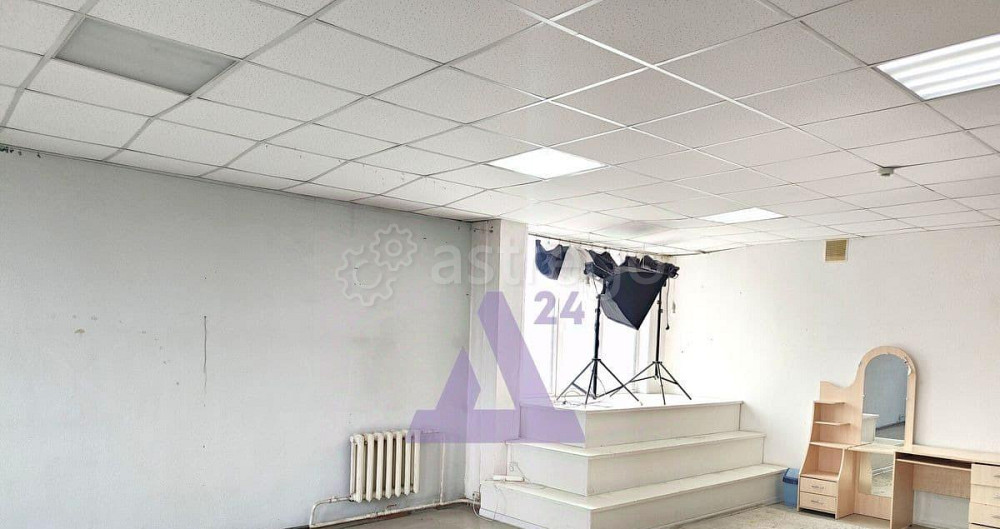 Офис, 60 м2 Барнаул - изображение 6