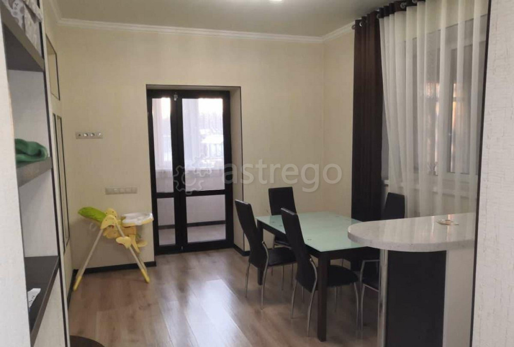 Коттедж, 280 м2, 12 соток, 3 эт. Майский - изображение 2