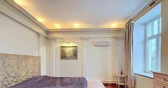5-комн. квартира, 150 м2, 4/5 эт. Москва