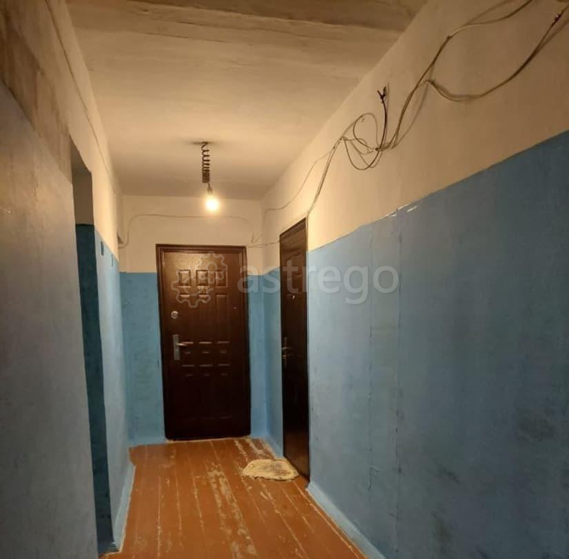 Комната, 11 м2, 1/5 эт. Яровое - изображение 7