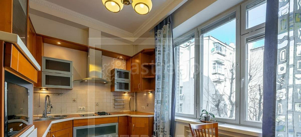 3-комн. квартира, 105 м2, 4/8 эт. Москва - изображение 1