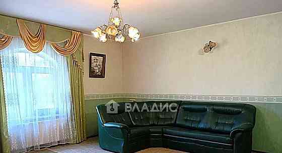 Дом, 250 м2, 6.4 сотки, 3 эт. Красногорск