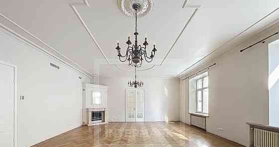 6-комн. квартира, 320 м2, 5/6 эт. Москва