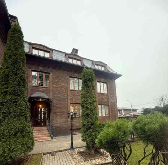 Коттедж, 250 м2, 10 соток, 3 эт. Красногорск