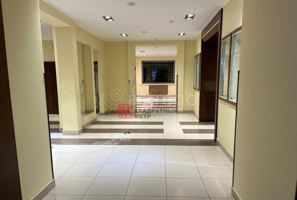 Торговое помещение, 225 м2 Старый Оскол - изображение 5