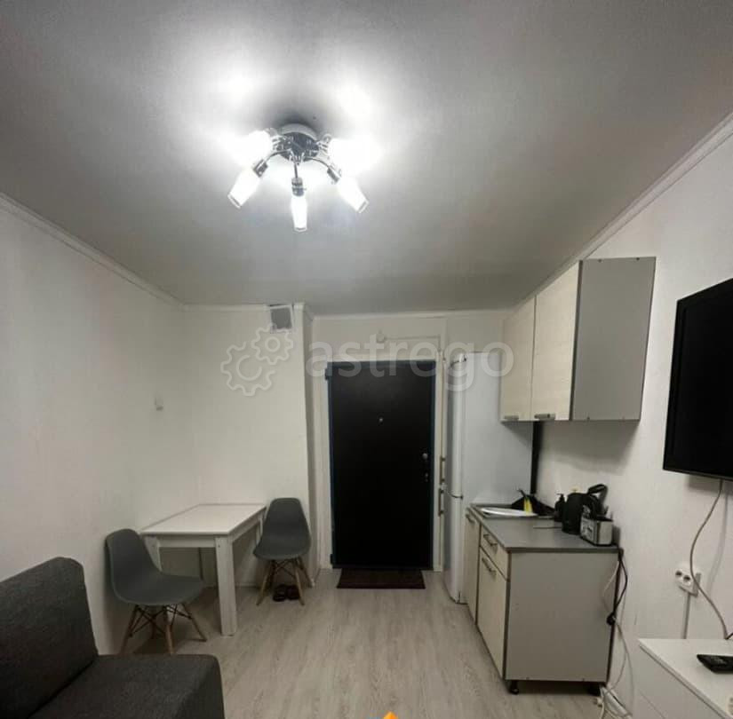 Комната, 12 м2, 7/15 эт. Санкт-Петербург - изображение 1