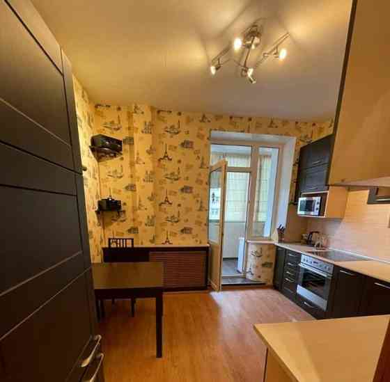 2-комн. квартира, 57.9 м2, 3/10 эт. Санкт-Петербург