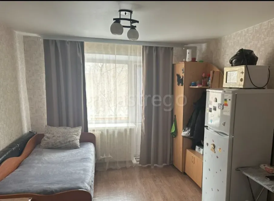 Продам Комнату, 12.7 м2, 4/5 этаж Омск - изображение 1