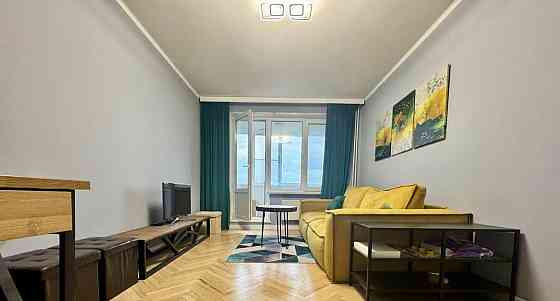 2-комн. квартира, 45 м2, 8/9 эт. Москва
