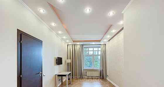 4-комн. квартира, 210 м2, 2/13 эт. Москва