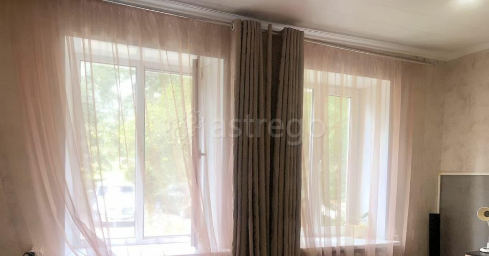 Комната, 24 м2, 1/2 эт. Серпухов - изображение 1