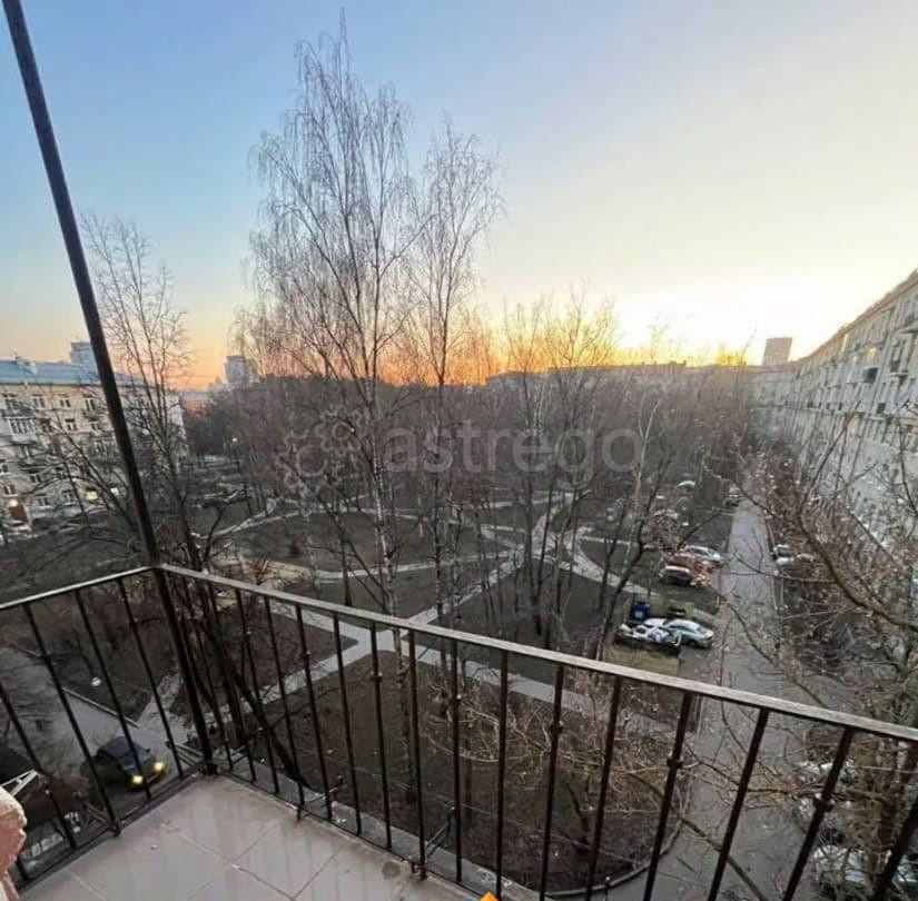 5-комн. квартира, 128.1 м2, 5/5 эт. Санкт-Петербург - изображение 6