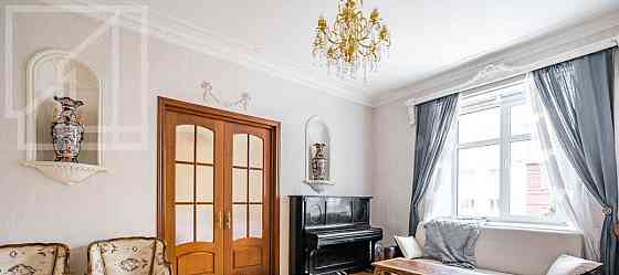 4-комн. квартира, 124 м2, 4/8 эт. Москва