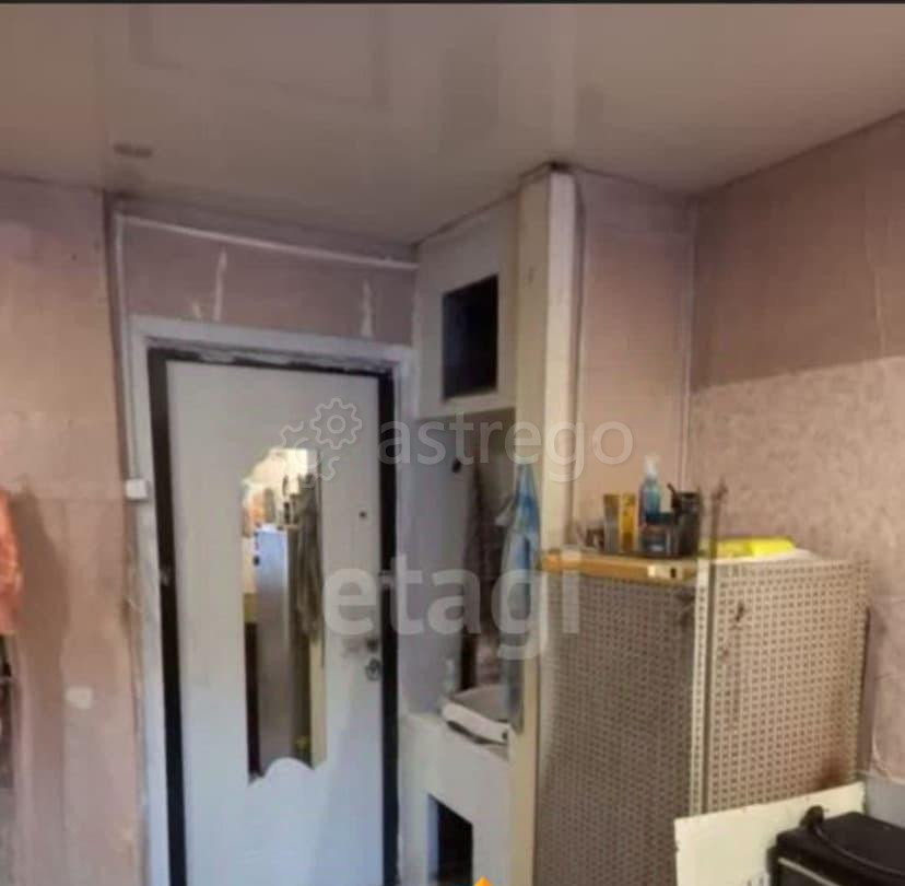 Комната, 12.5 м2, 1/5 эт. Бийск - изображение 1