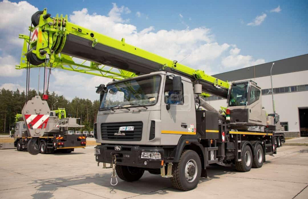 Автокран 6Х6, ZOOMLION ZMC-25-1C6 на шасси МАЗ, 6Х6, 25 т Оренбург - изображение 1