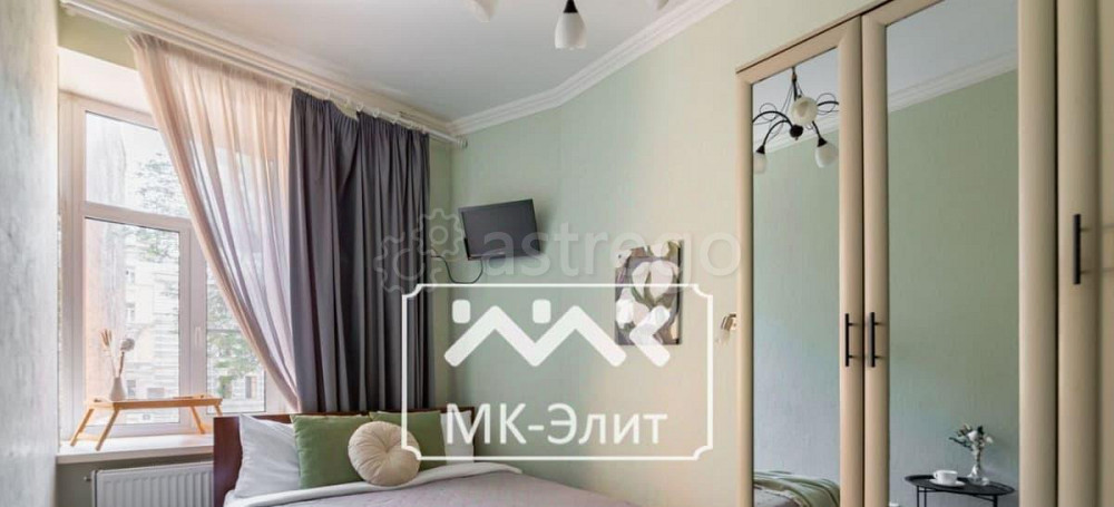 4-комн. квартира, 74 м2, 3/5 эт. Санкт-Петербург - изображение 1