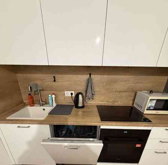 2-комн. квартира, 55 м2, 1/12 эт. Санкт-Петербург