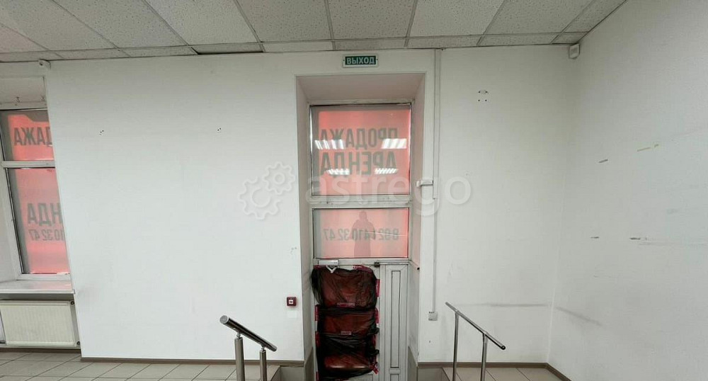Торговое помещение, 90 м2 Санкт-Петербург - изображение 2