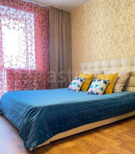 Посуточно, 1-комн. квартира, 38 м2, 4/9 эт. Барнаул - изображение 1