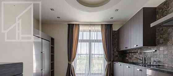 4-комн. квартира, 250 м2, 3/6 эт. Москва