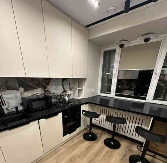 2-комн. квартира, 51 м2, 2/9 эт. Москва