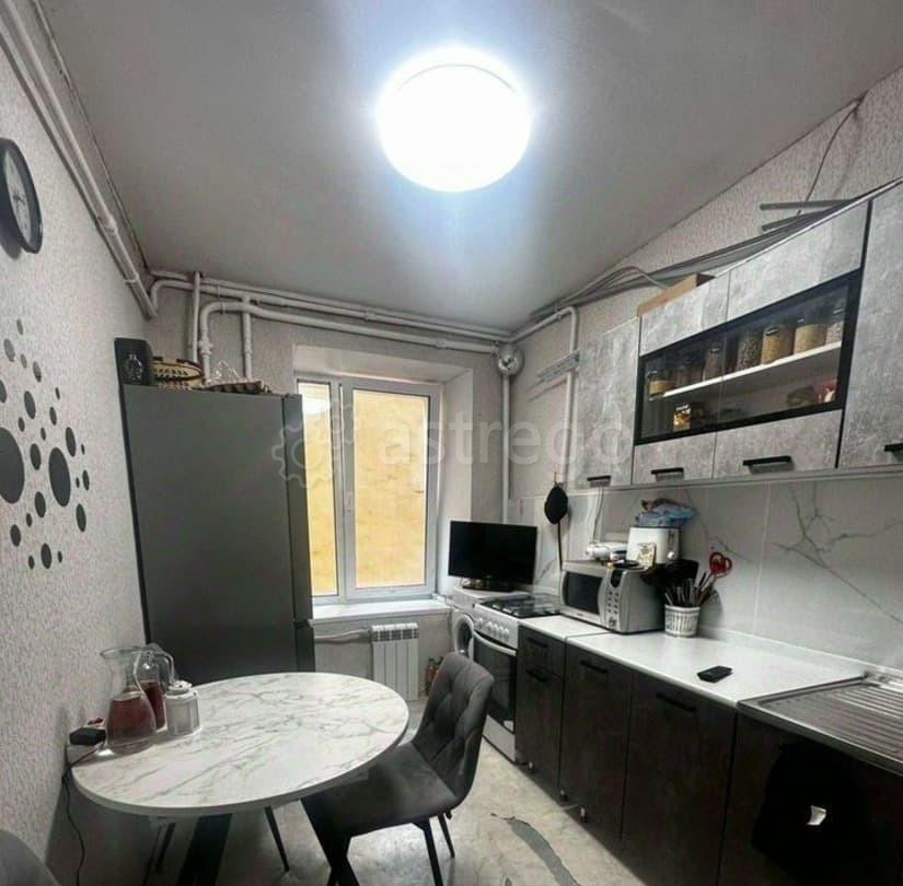 4-комн. квартира, 82 м2, 4/6 эт. Санкт-Петербург - изображение 1